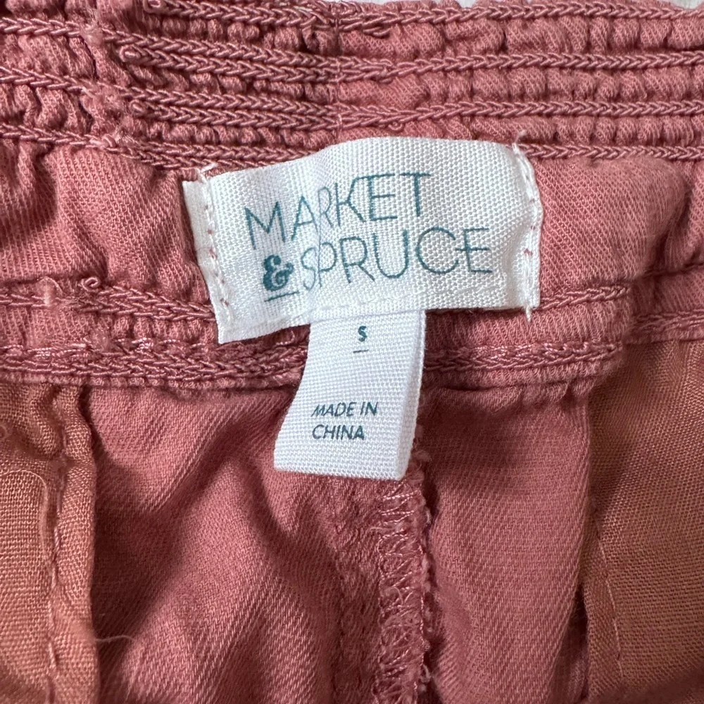 Market & Spruce excellent market